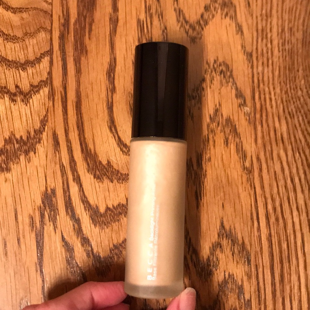 Becca backlight primer